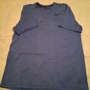 Nike Men's Large Blue T-Shirt